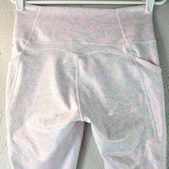 Fabletics Leggings Size Medium Shiny Stretchy Athletic Workout Pull On Pants - Picture 5 of 12